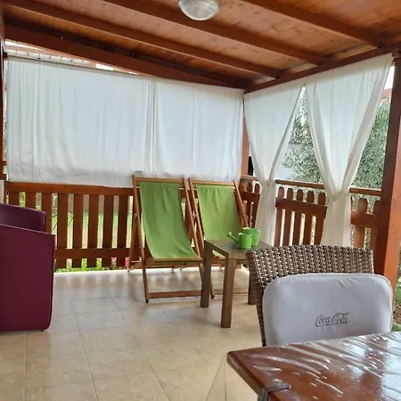 度假居 Mobile House Danijel *